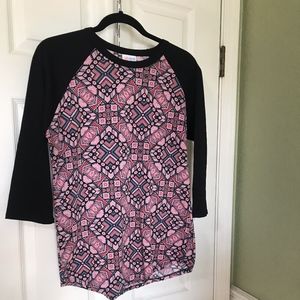 LuLaRoe Tops - LuLaRoe Randy, Size M, Like NEW LuLaRoe Tops - LuLaRoe Randy, Size M, Like NEW